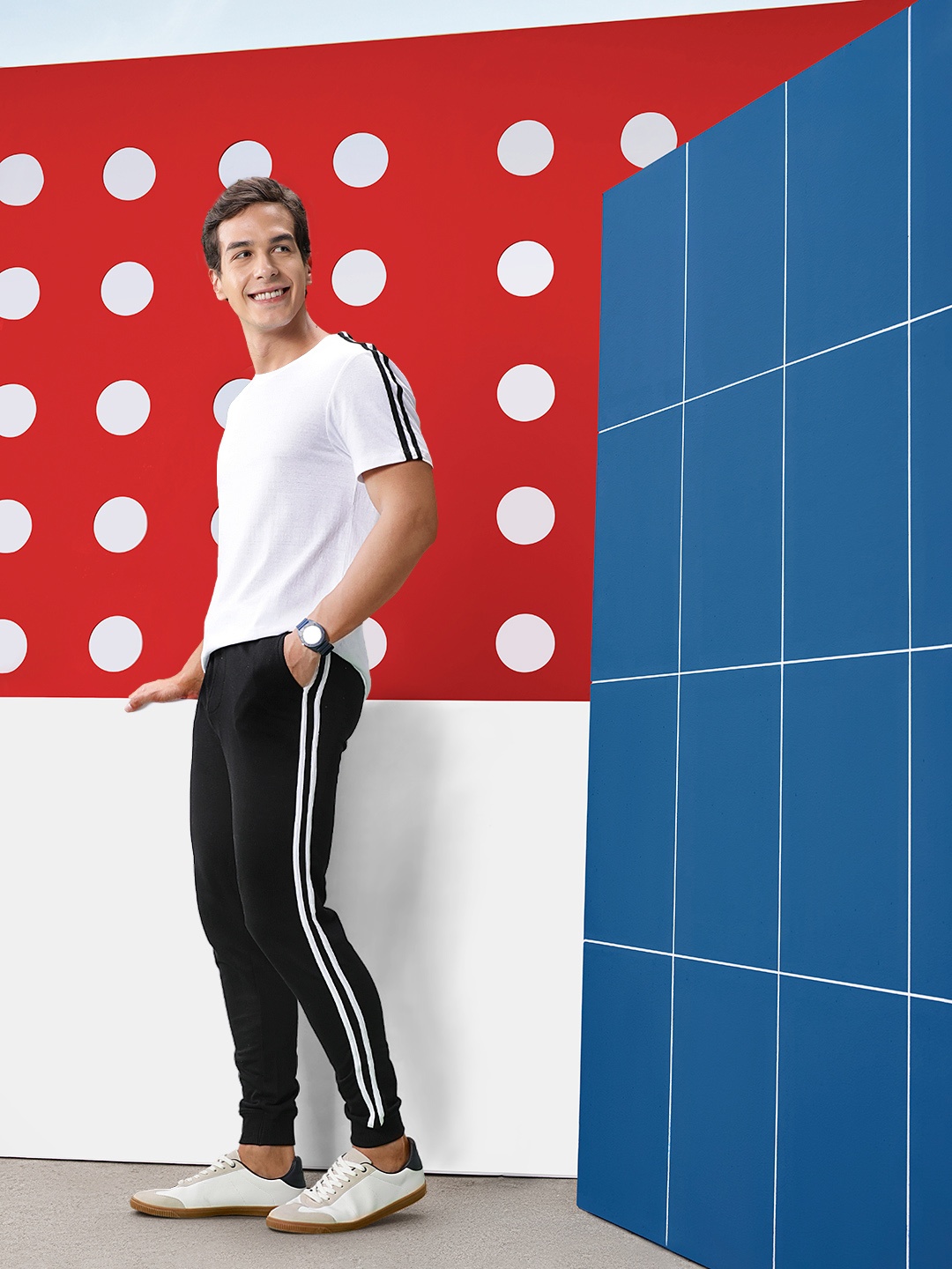 

Harvard Men Milky White & Jet Black T-shirt with Joggers Home Leisure Comfy Co-ords