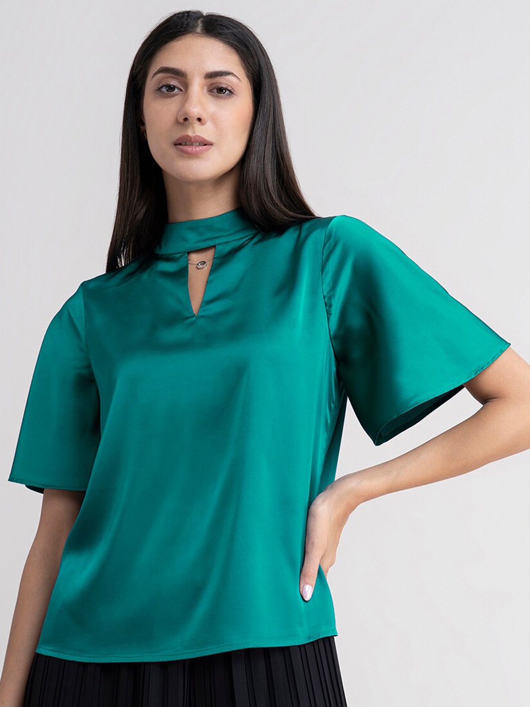 

FableStreet Green & tidepool Choker Neck Satin Top