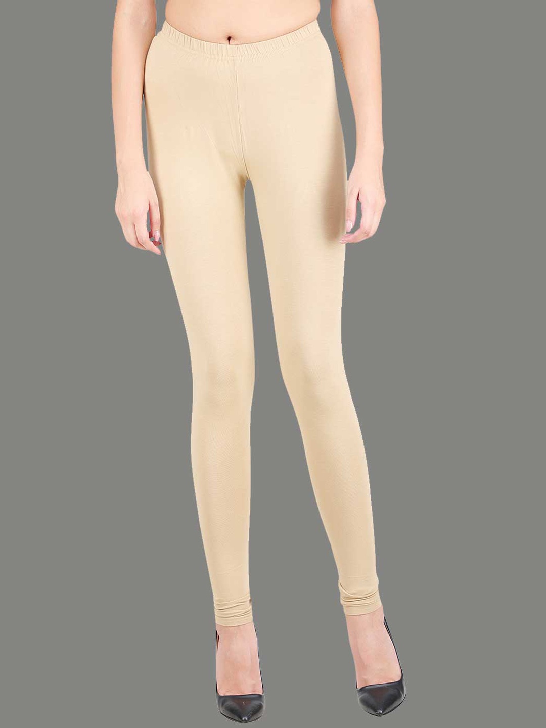 

SPIFFY Women Beige Solid Ankle-Length Leggings