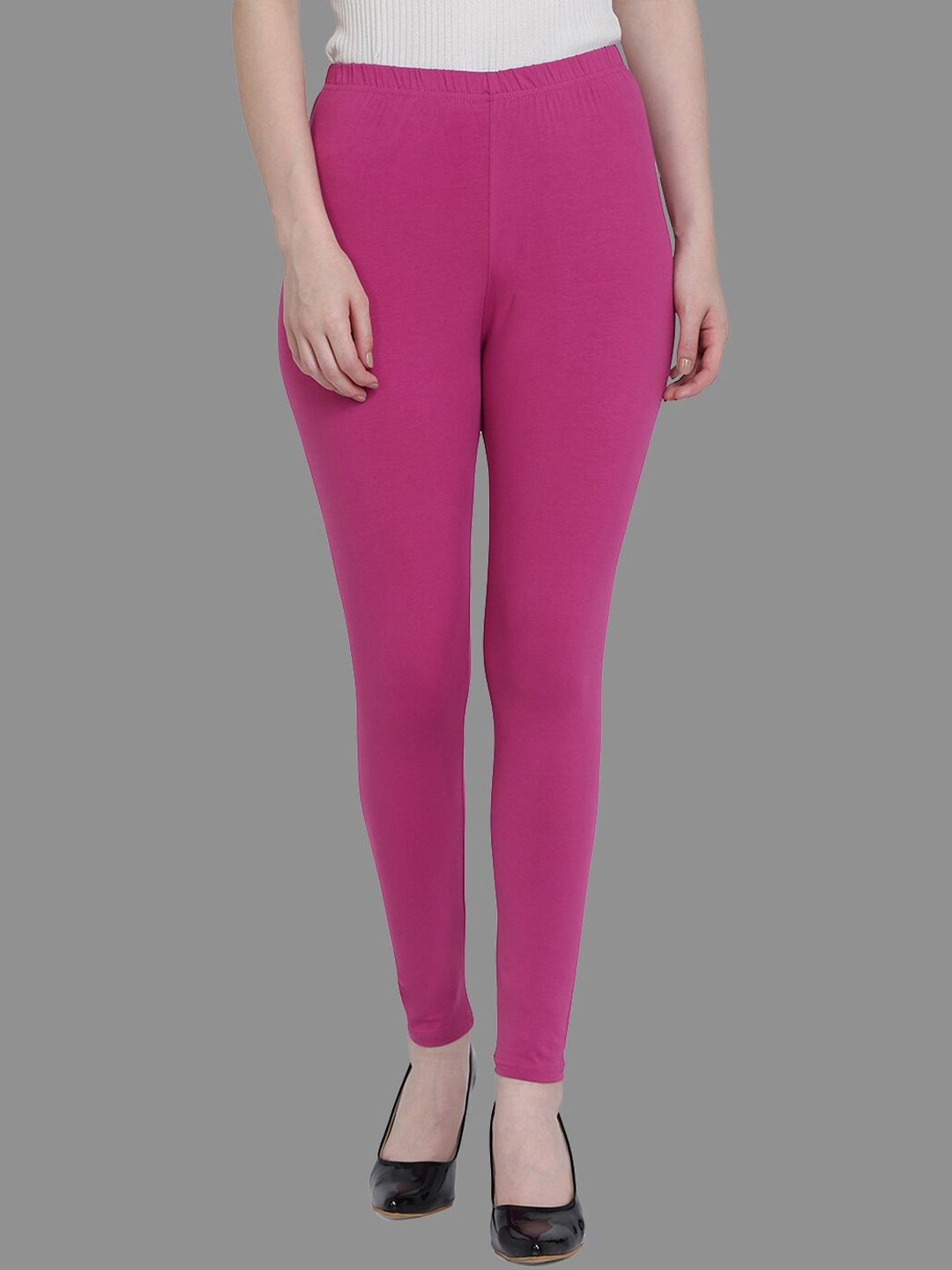 

SPIFFY Women Pink Solid Ankle-Length Leggings