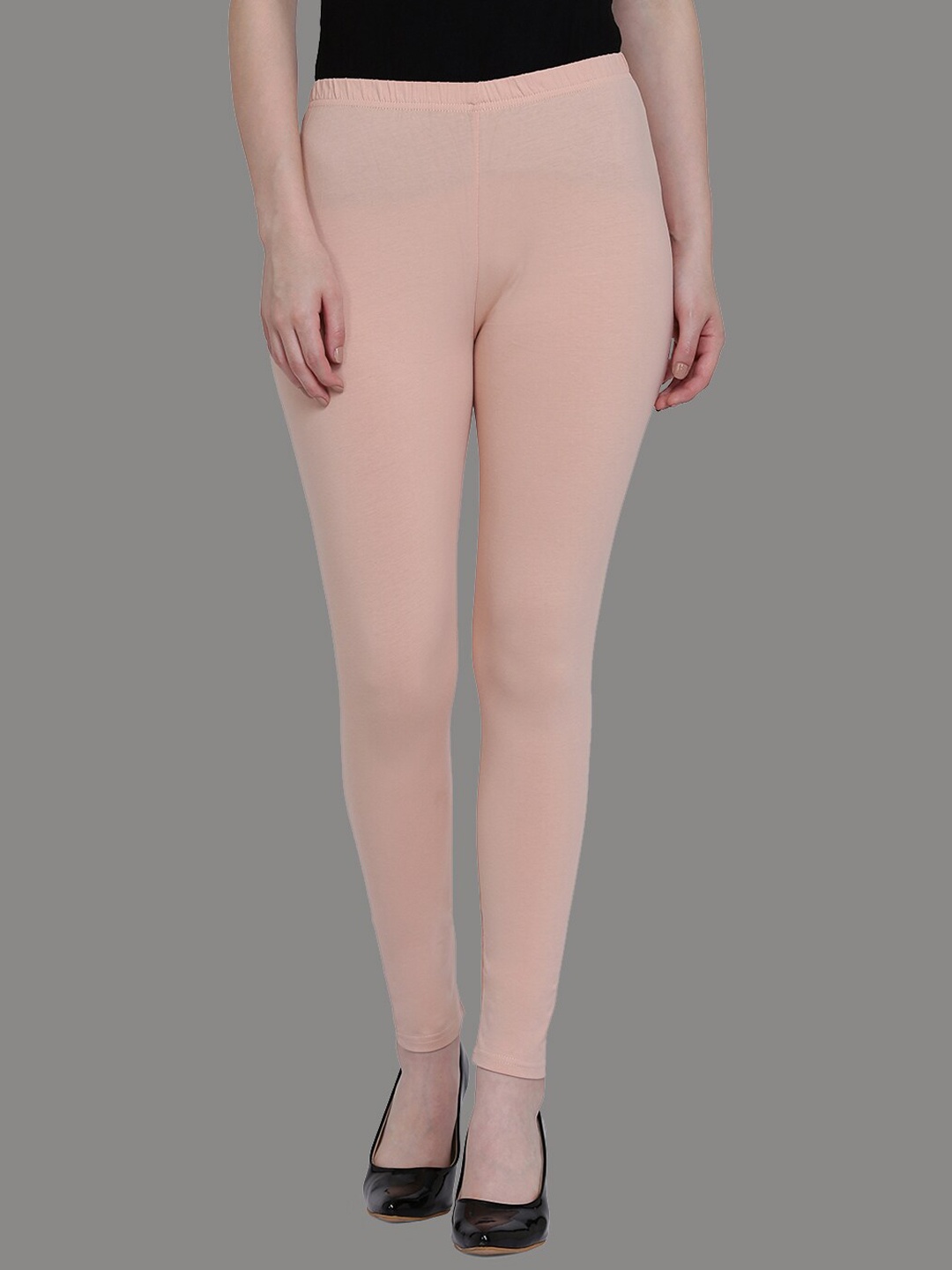 

SPIFFY Women Peach-Coloured Solid Ankle-Length Leggings