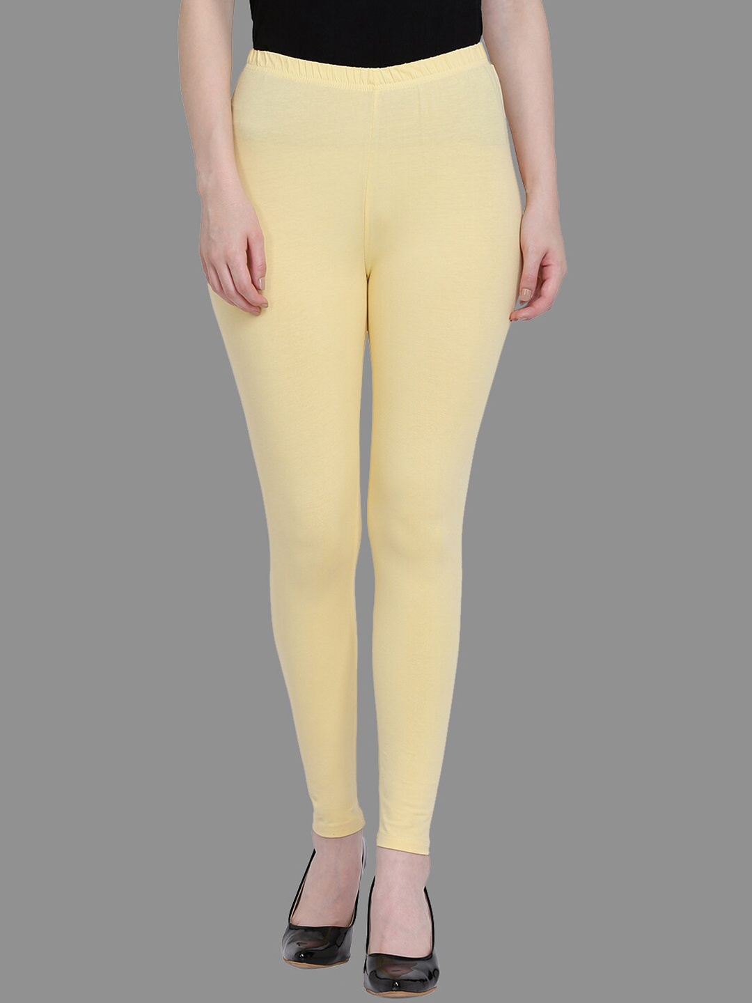 

SPIFFY Women Yellow Solid Ankle Length Leggings