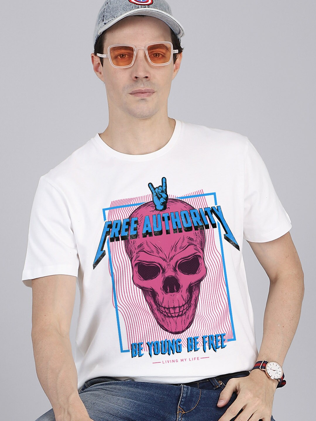 

Free Authority Men White Printed Cotton Tshirts