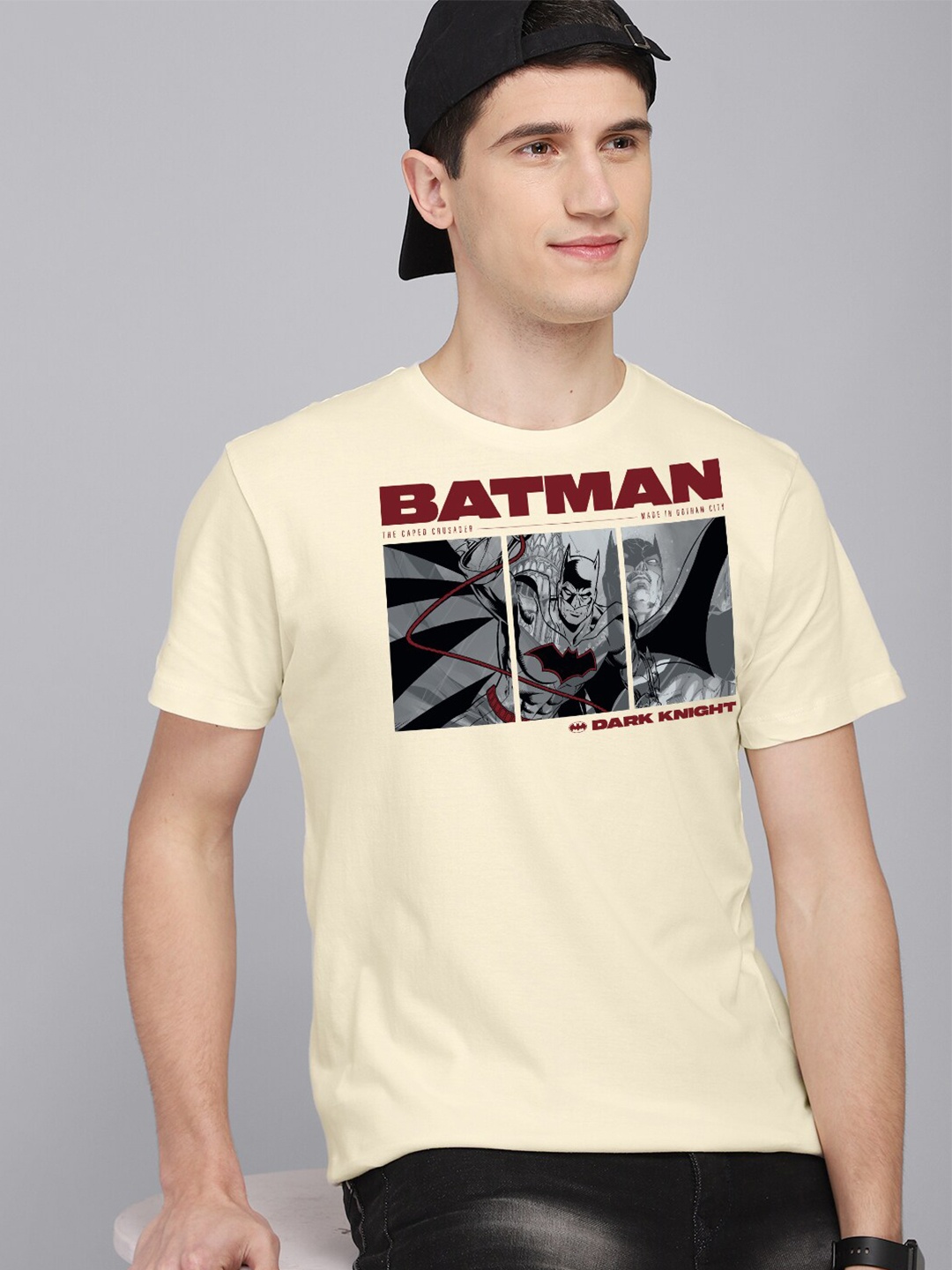 

Free Authority Men Off White & Black Printed Pure Cotton Tshirts
