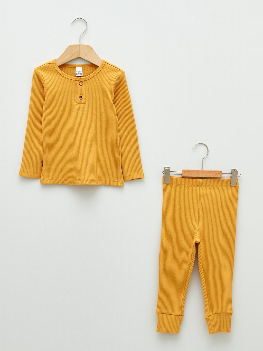

LC Waikiki Boys Mustard Yellow Ribbed Pyjamas Set