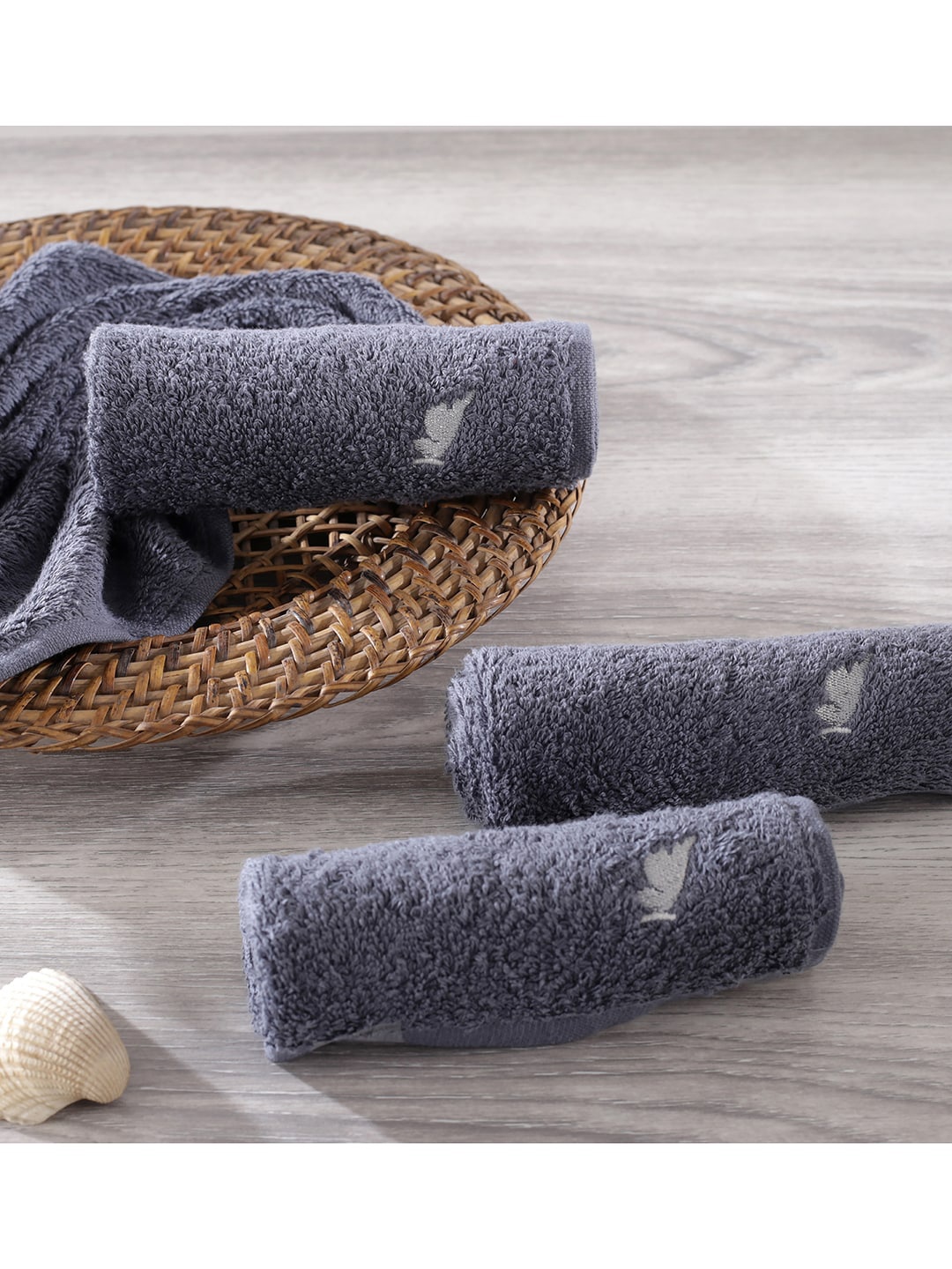 MASPAR Grey Pack of 4 Solid 550 GSM Face Towel