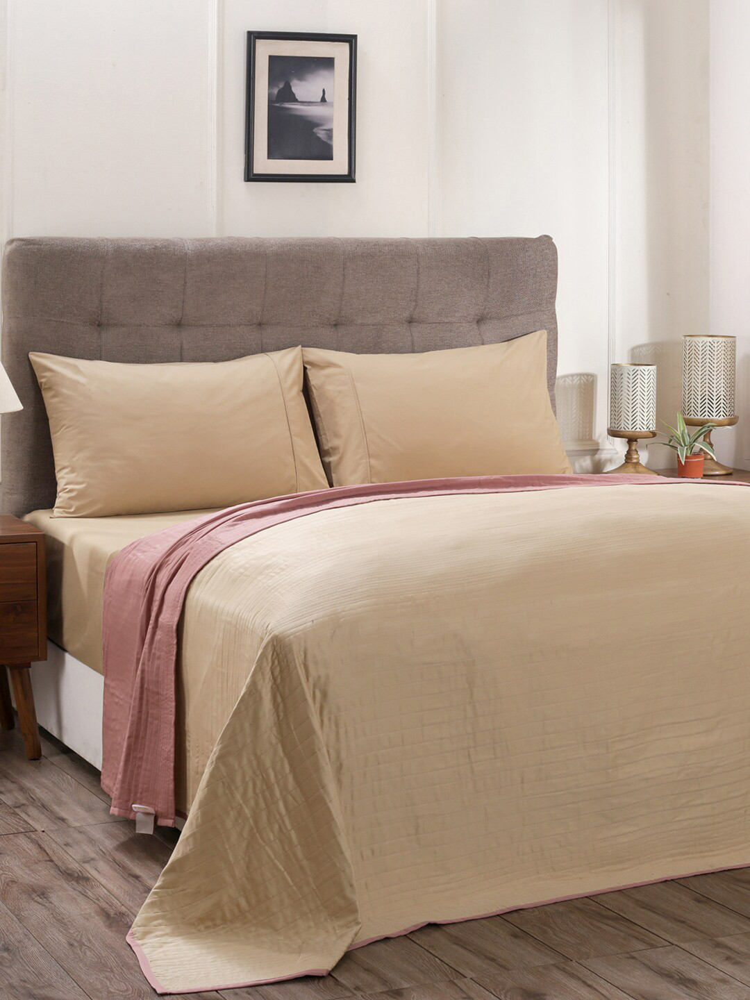 

MASPAR Unisex Pink Blankets Quilts and Dohars