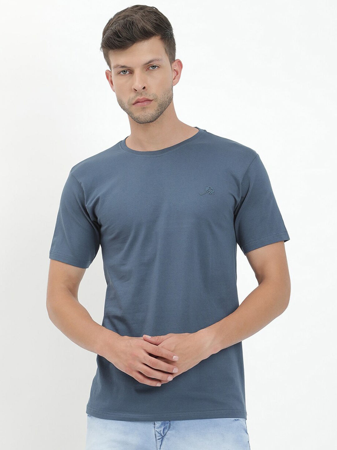 

V2 Value & Variety Men Grey T-shirt