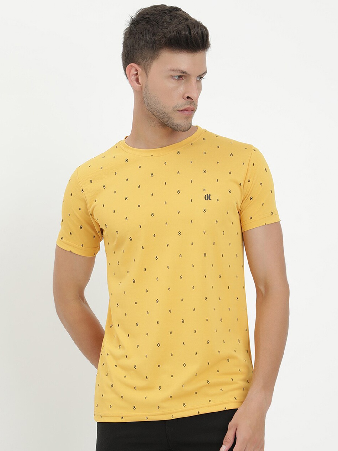 

V2 Value & Variety Men Mustard Yellow Printed Mandarin Collar T-shirt