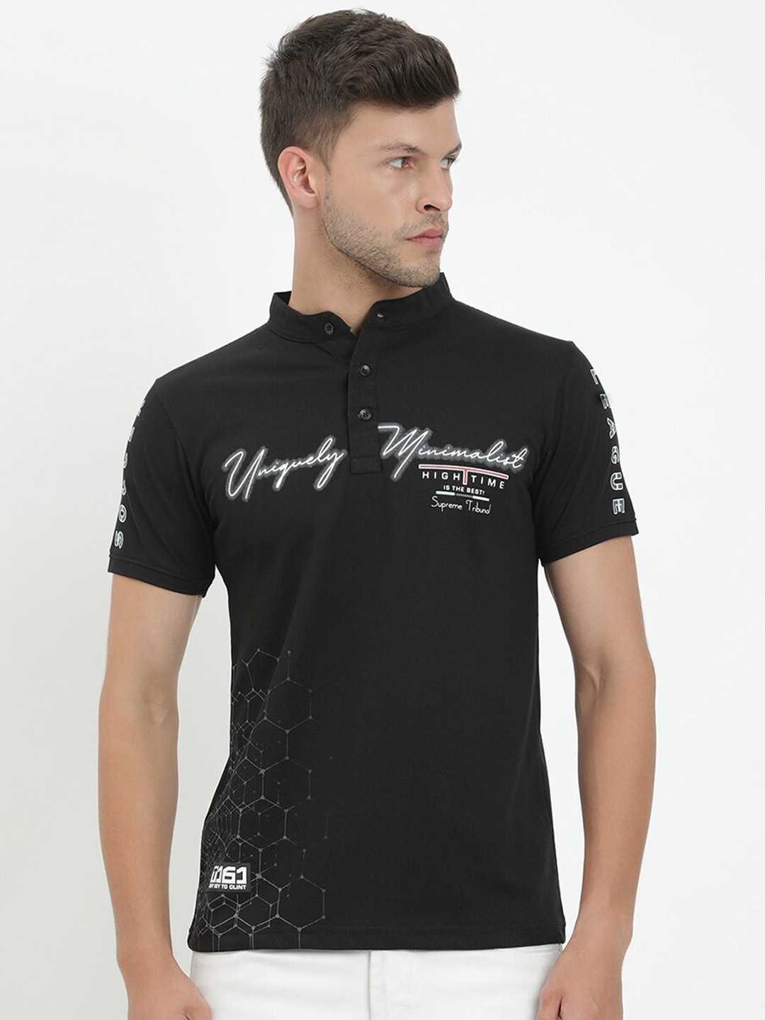 

V2 Value & Variety Men Black Printed Mandarin Collar T-shirt
