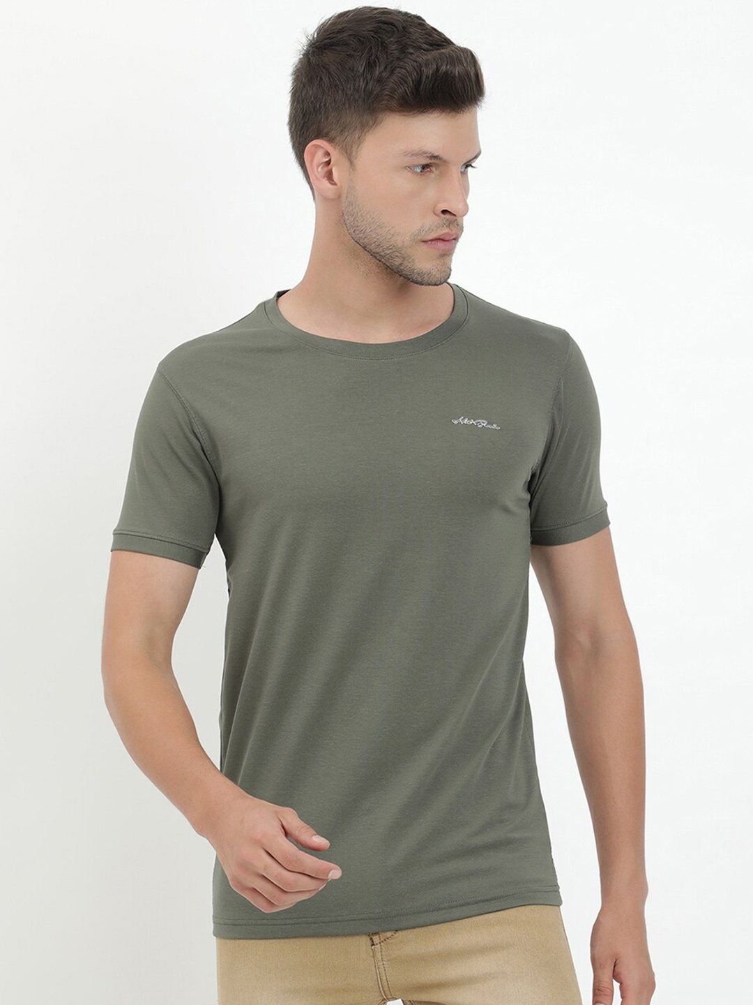 

V2 Value & Variety Men Olive Green T-shirt