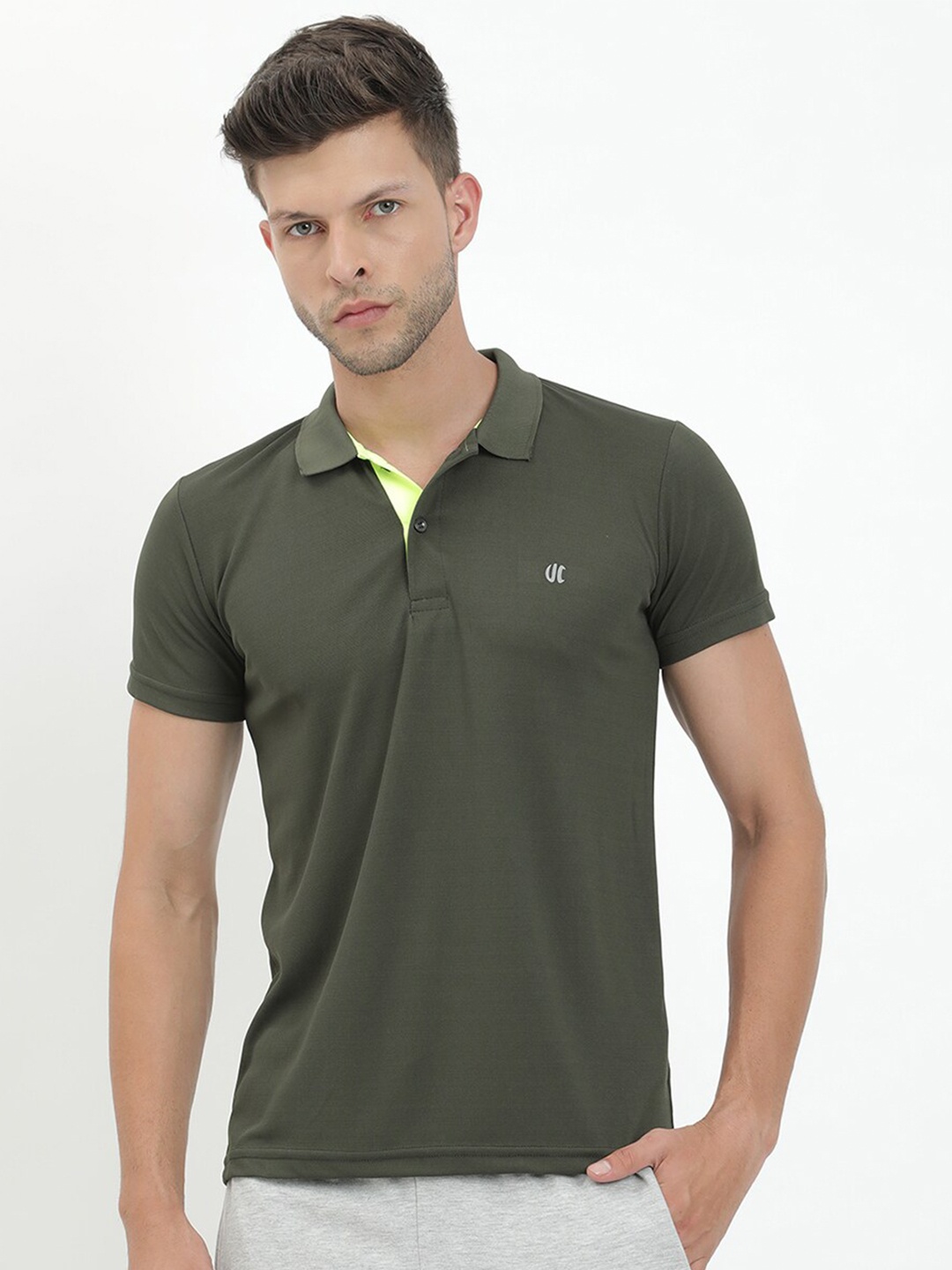 

V2 Value & Variety Men Green Polo Collar Applique T-shirt
