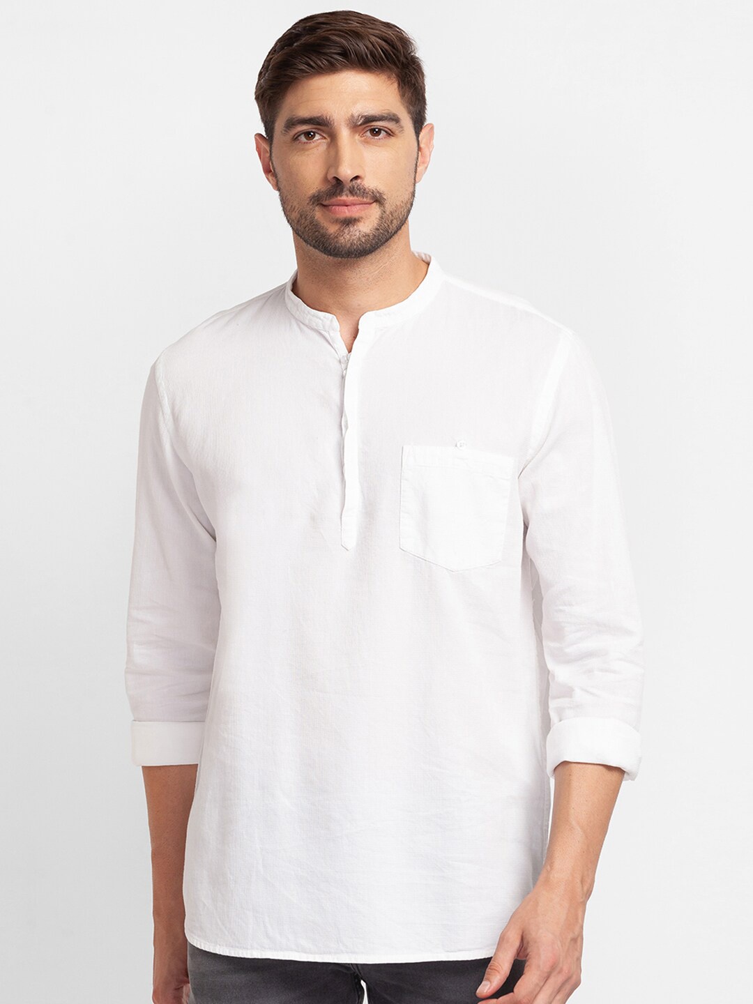 

SPYKAR Men White Slim Fit Casual Shirt