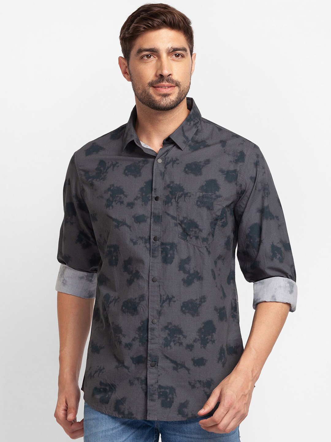 

SPYKAR Men Grey Floral Printed Casual Shirt