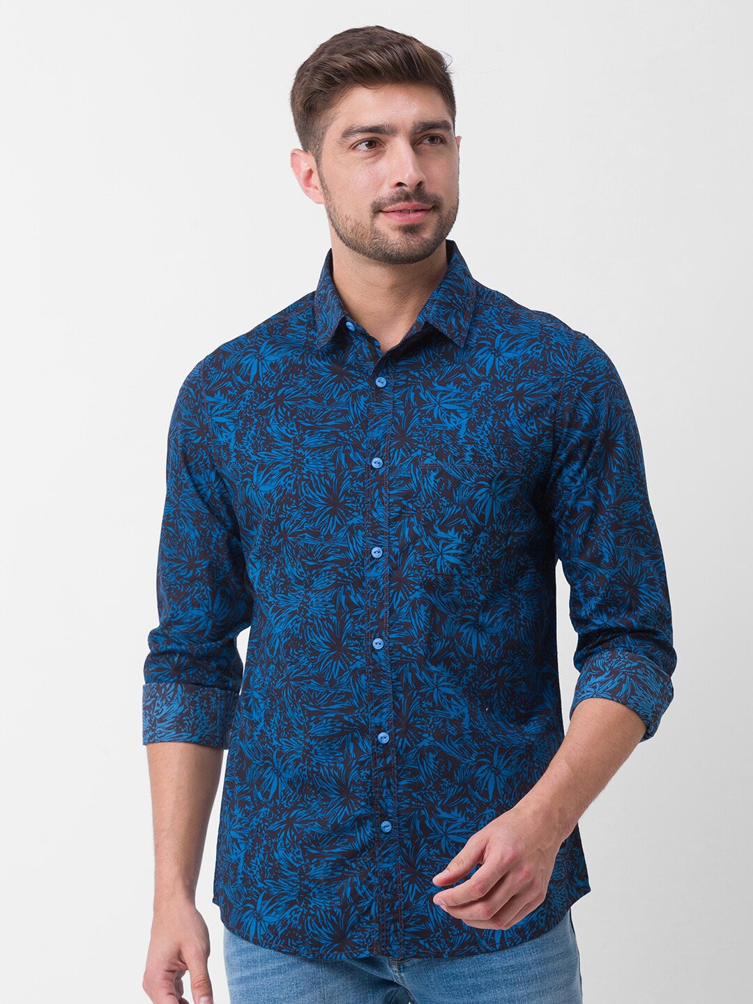

SPYKAR Men Blue Slim Fit Floral Printed Casual Shirt