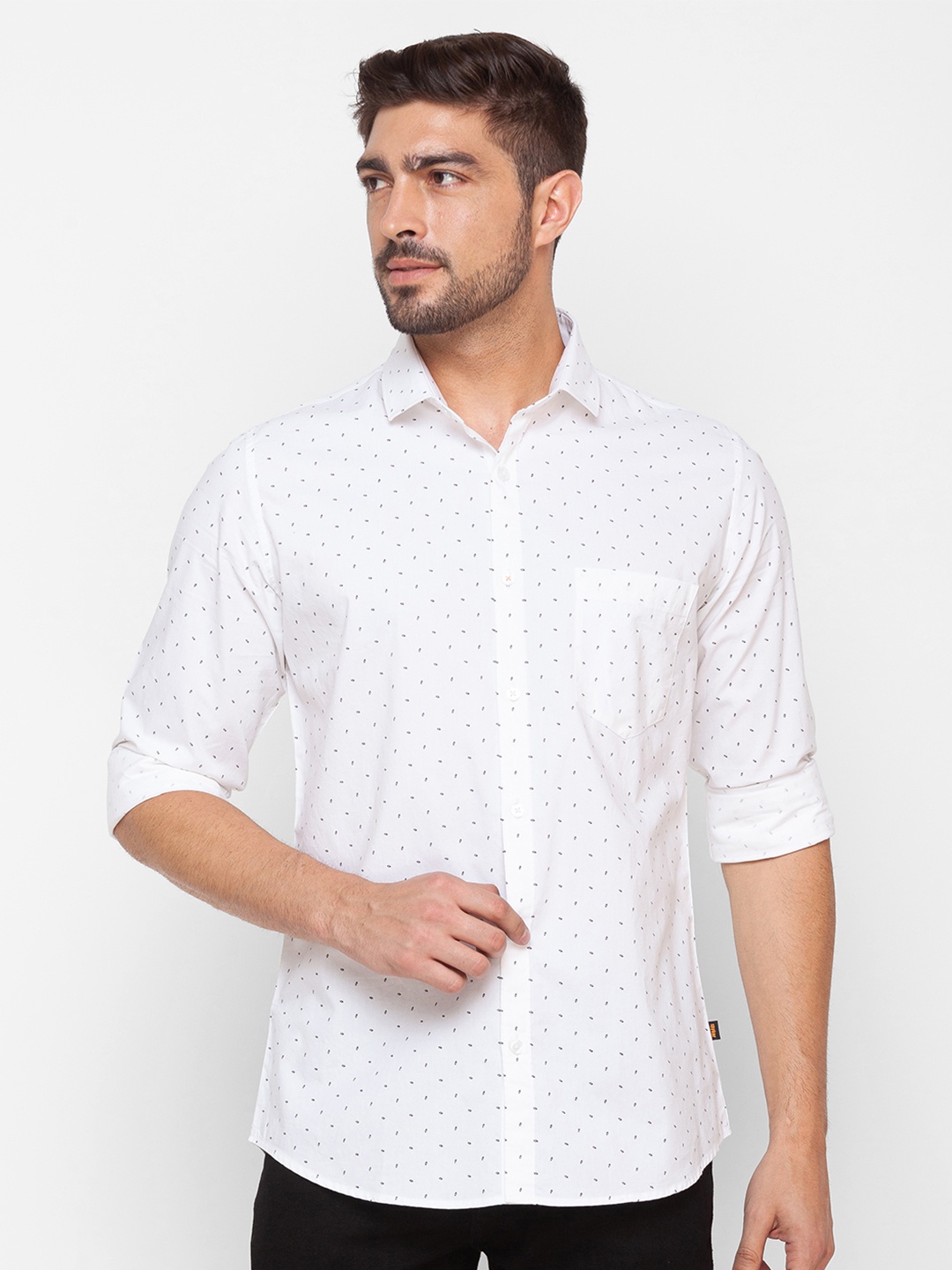 

SPYKAR Men White Printed Casual Shirt