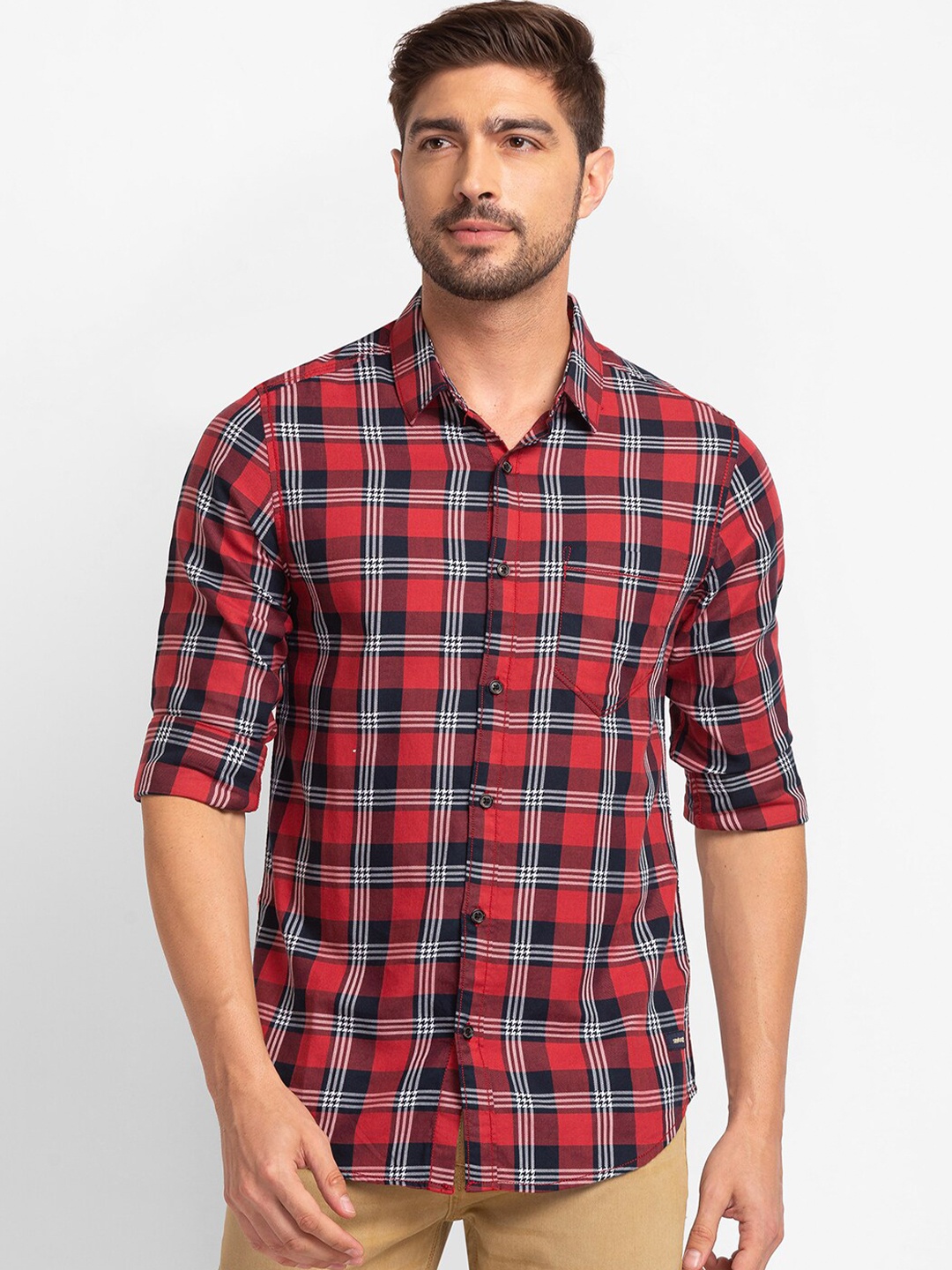 

SPYKAR Men Red Slim Fit Checked Casual Shirt