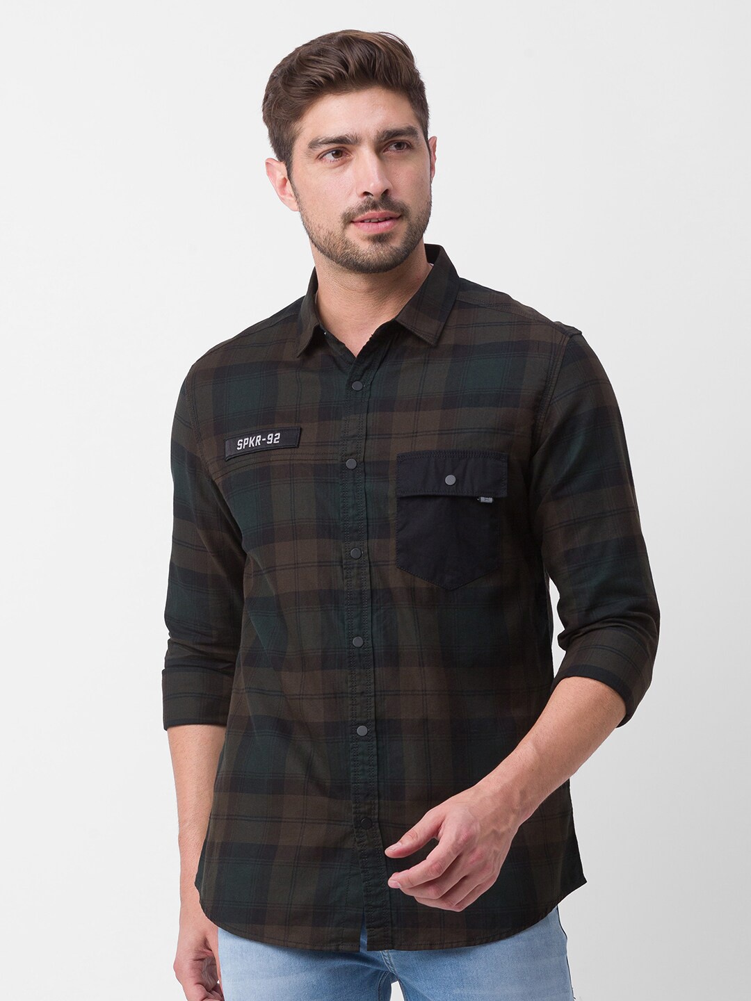 

SPYKAR Men Brown Slim Fit Checked Casual Shirt