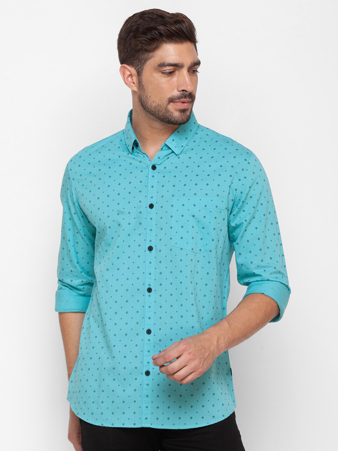 

SPYKAR Men Blue Printed Casual Shirt