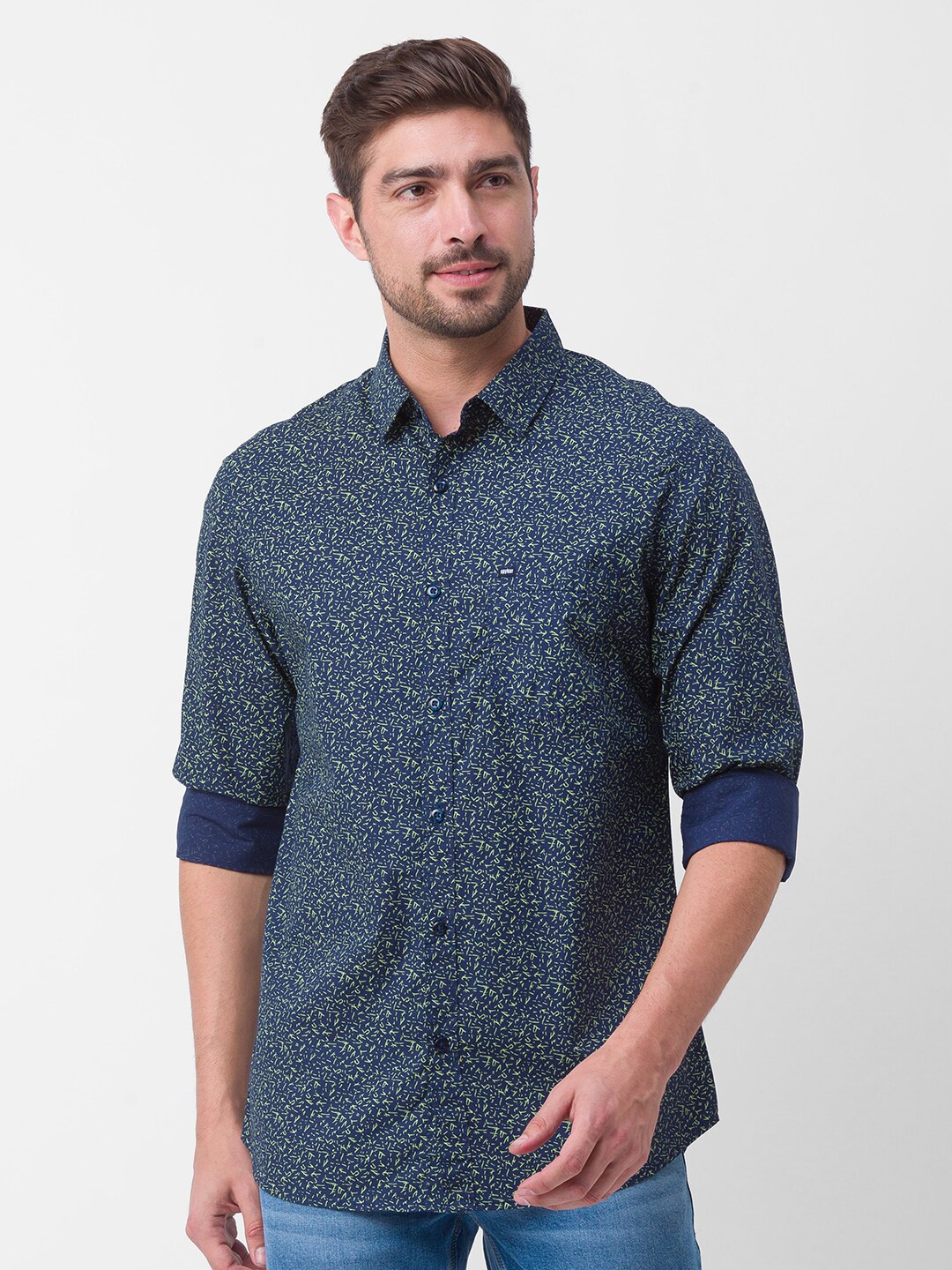 

SPYKAR Men Blue Slim Fit Floral Printed Casual Shirt