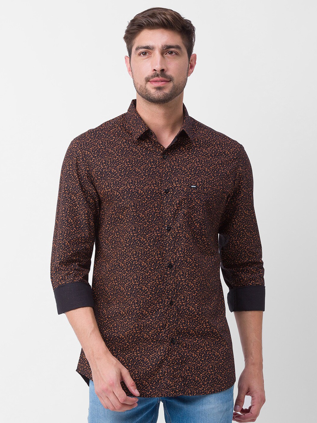 

SPYKAR Men Grey Slim Fit Floral Printed Casual Shirt