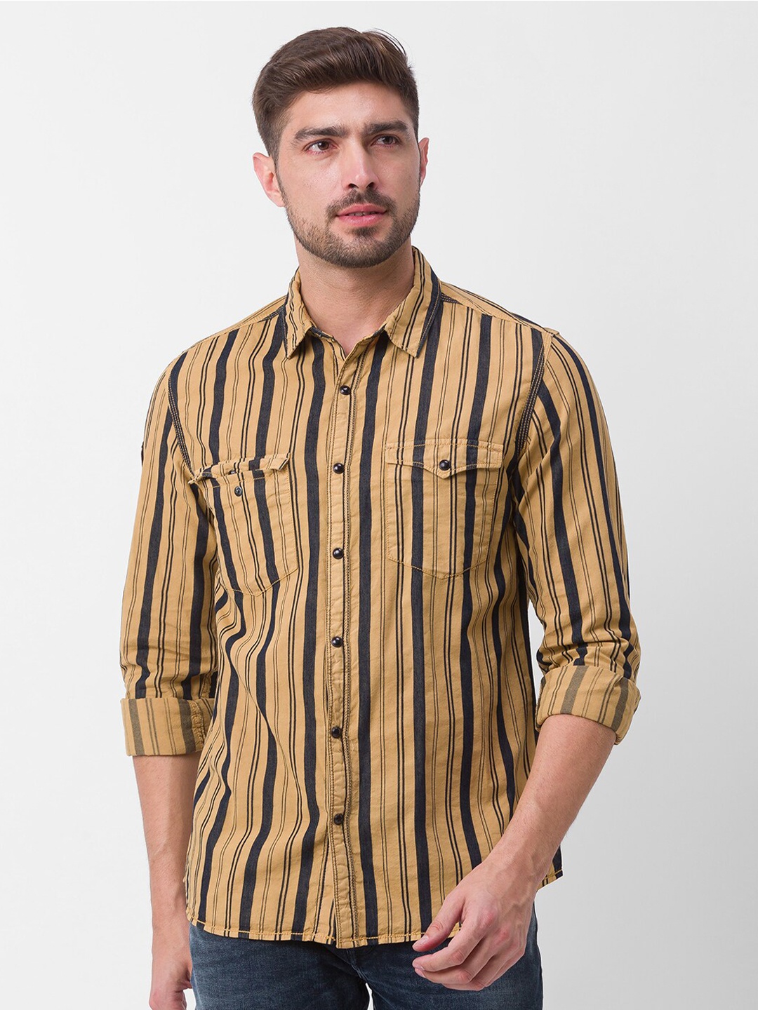 

SPYKAR Men Green Slim Fit Striped Casual Shirt