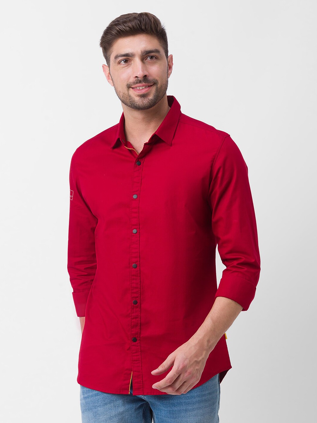 

SPYKAR Men Red Slim Fit Casual Shirt