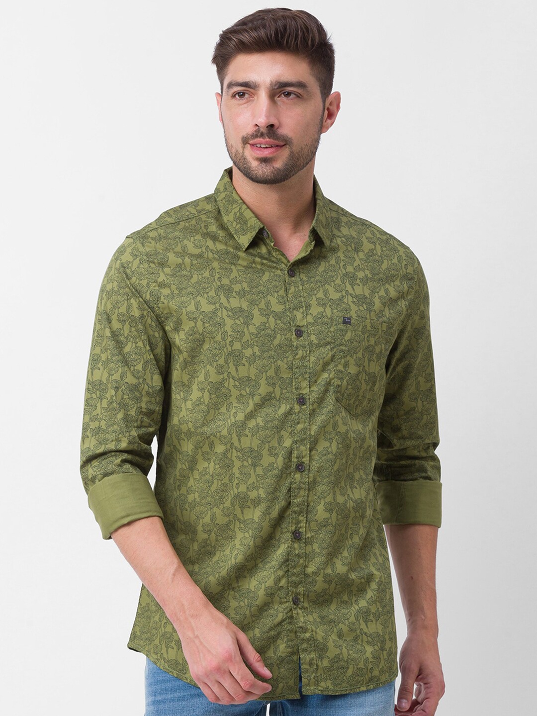 

SPYKAR Men Green Slim Fit Floral Printed Casual Shirt