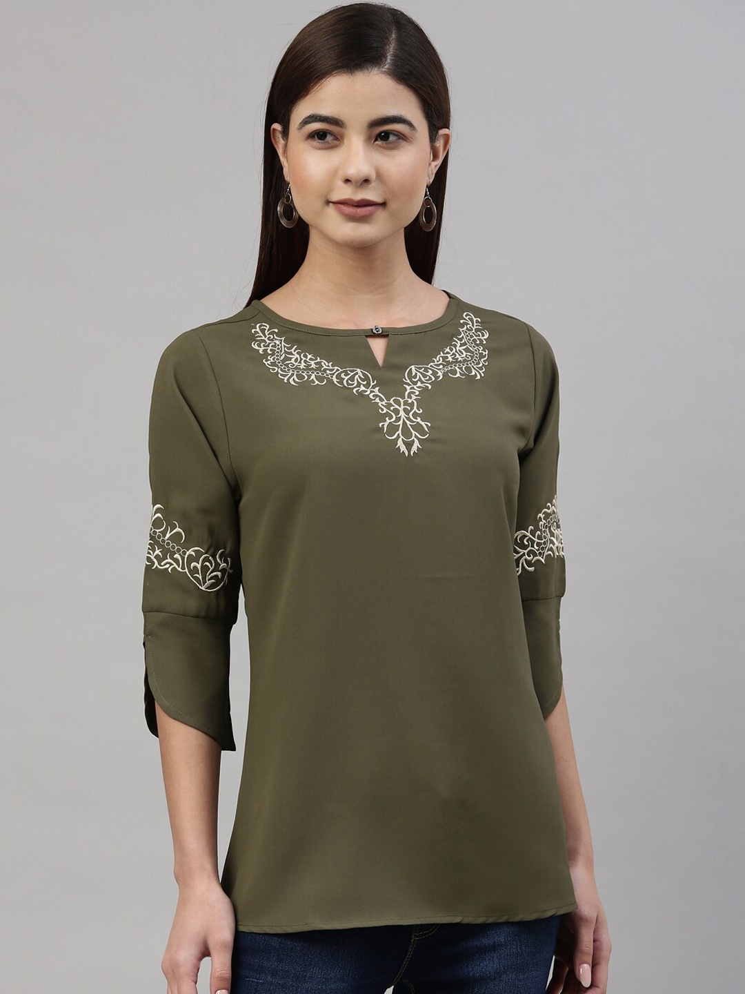 

GOLDSTROMS Women Olive Green & burnt olive Yoke Design Keyhole Neck Flared Sleeves Thread Work Kurta