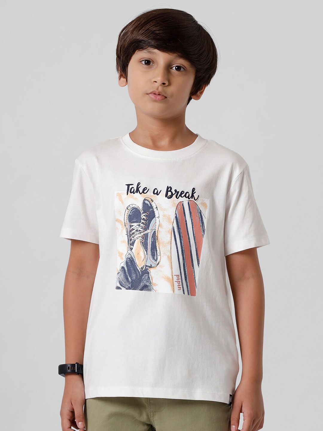 

PIPIN Boys Off White Floral Printed Raw Edge T-shirt