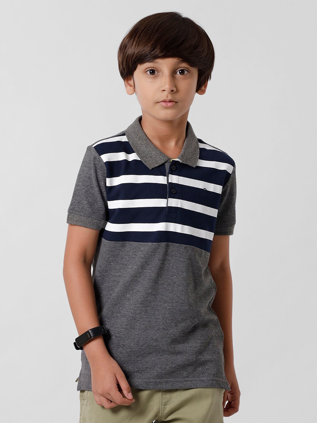 

PIPIN Boys Black Striped Polo Collar T-shirt