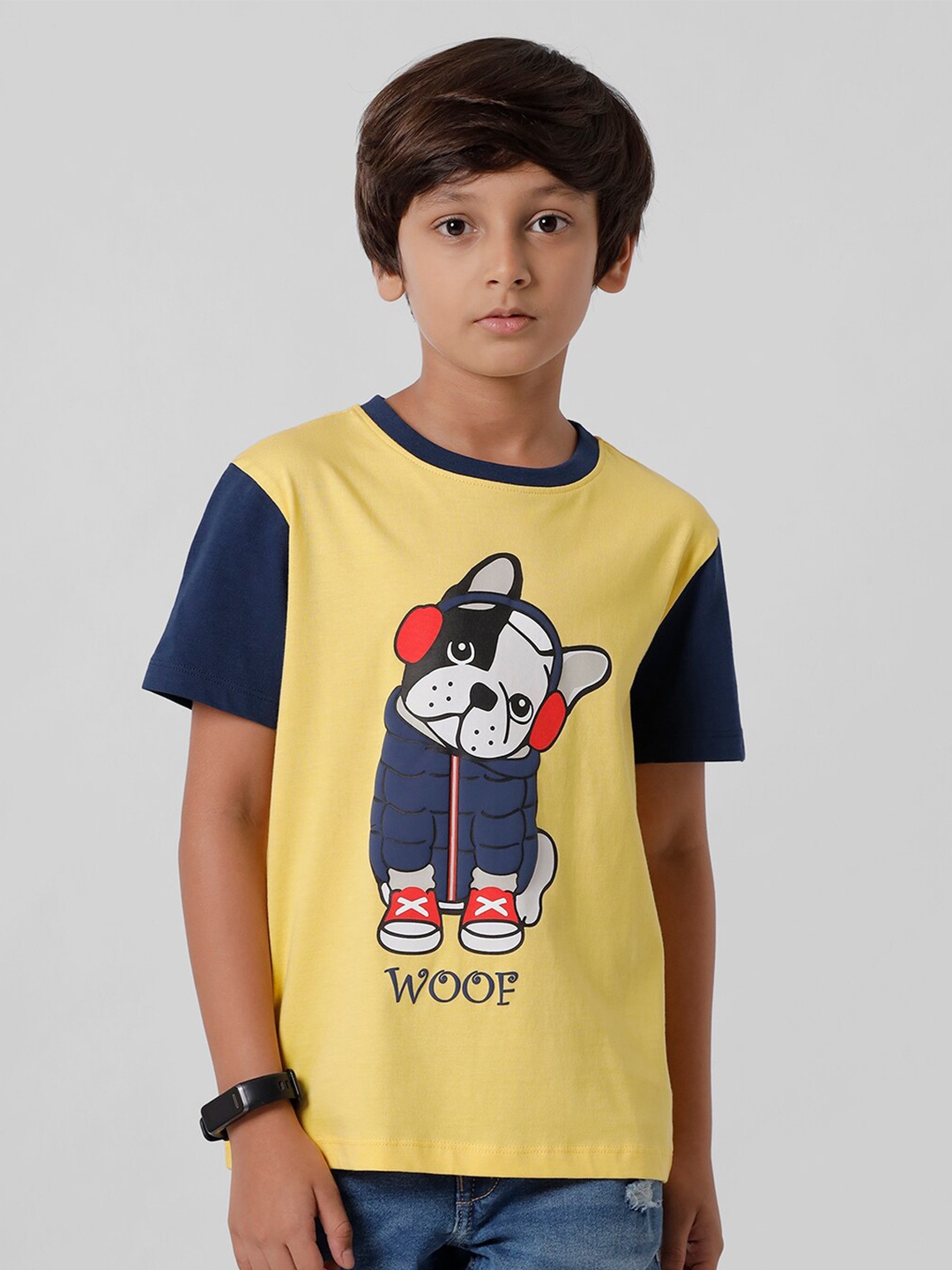 

PIPIN Boys Yellow Printed Applique T-shirt