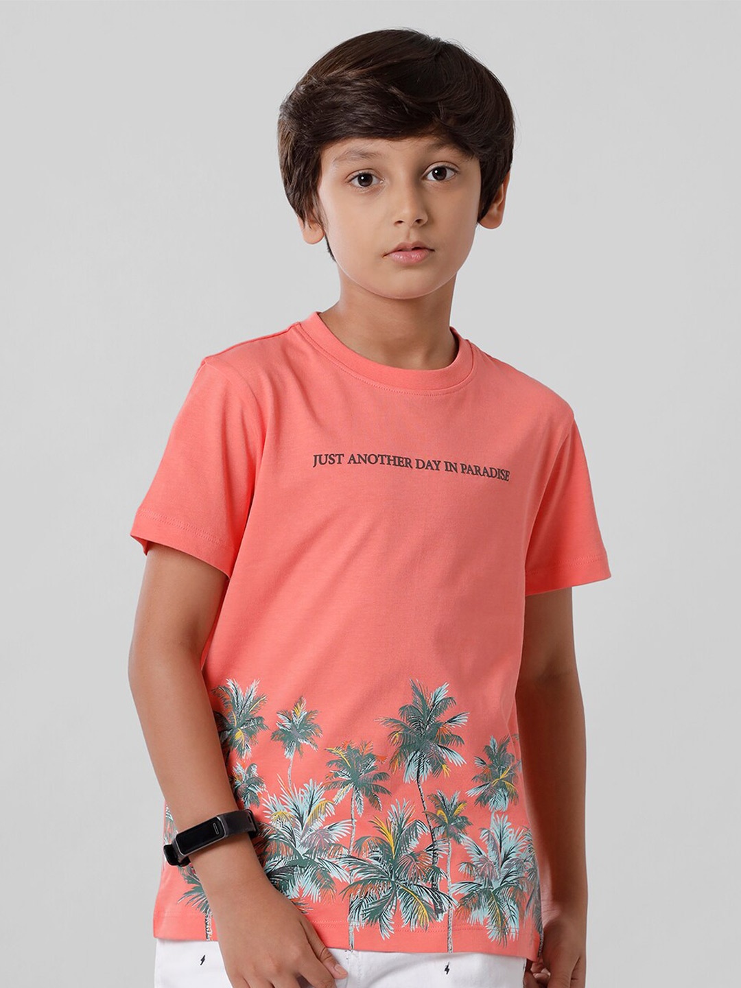 

PIPIN Boys Peach-Coloured Floral Printed Tropical Applique T-shirt