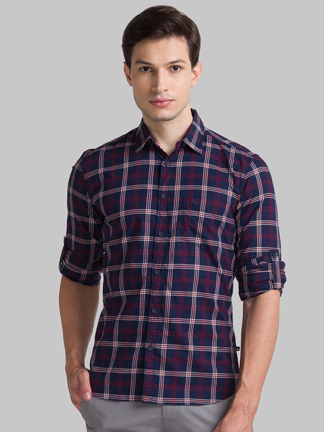 

Parx Men Blue Slim Fit Checked Casual Shirt