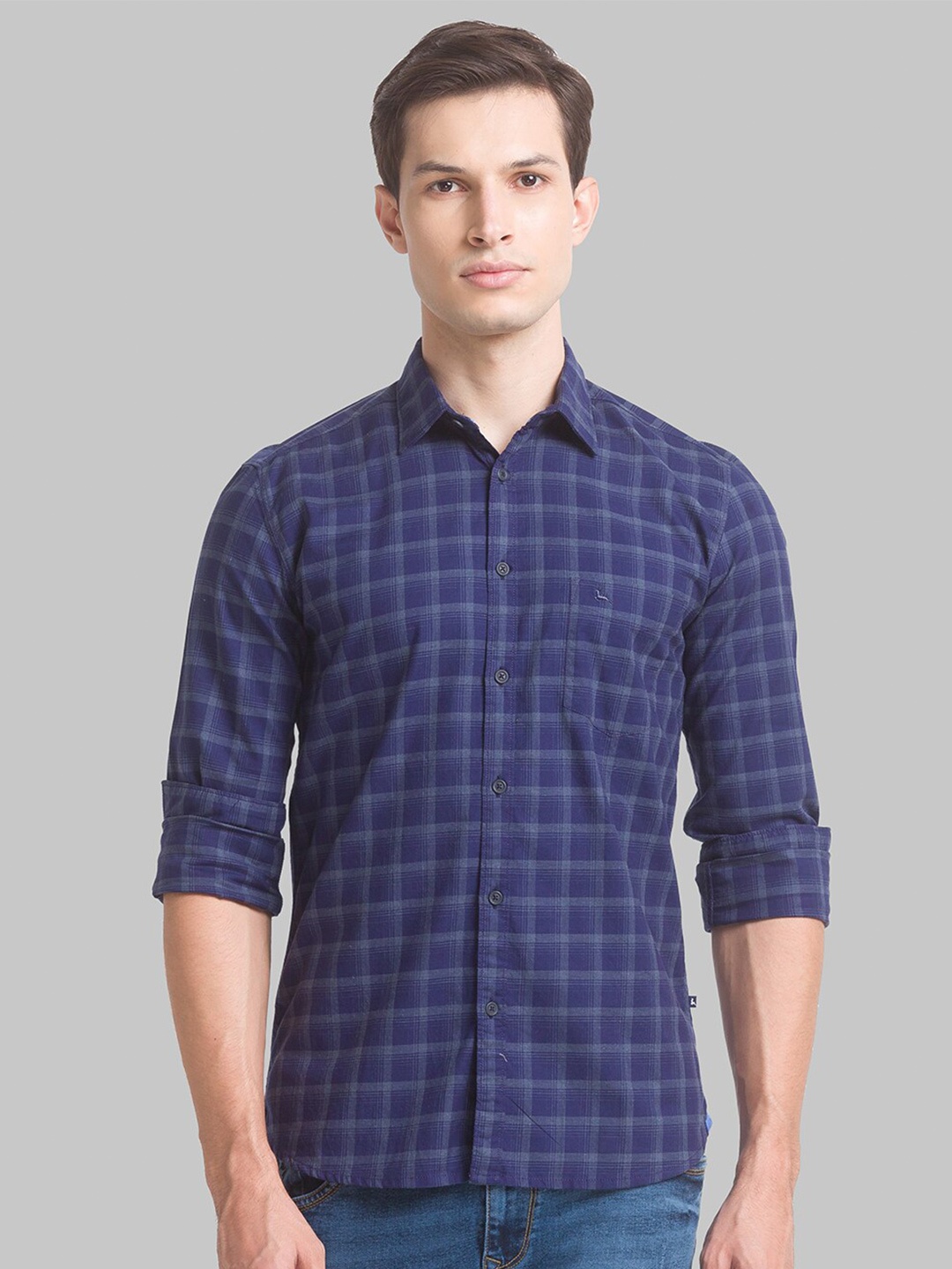 

Parx Men Blue Slim Fit Checked Casual Shirt