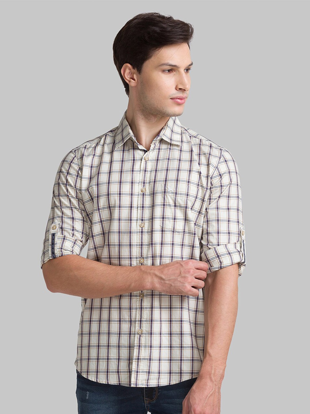 

Parx Men White Slim Fit Checked Casual Shirt