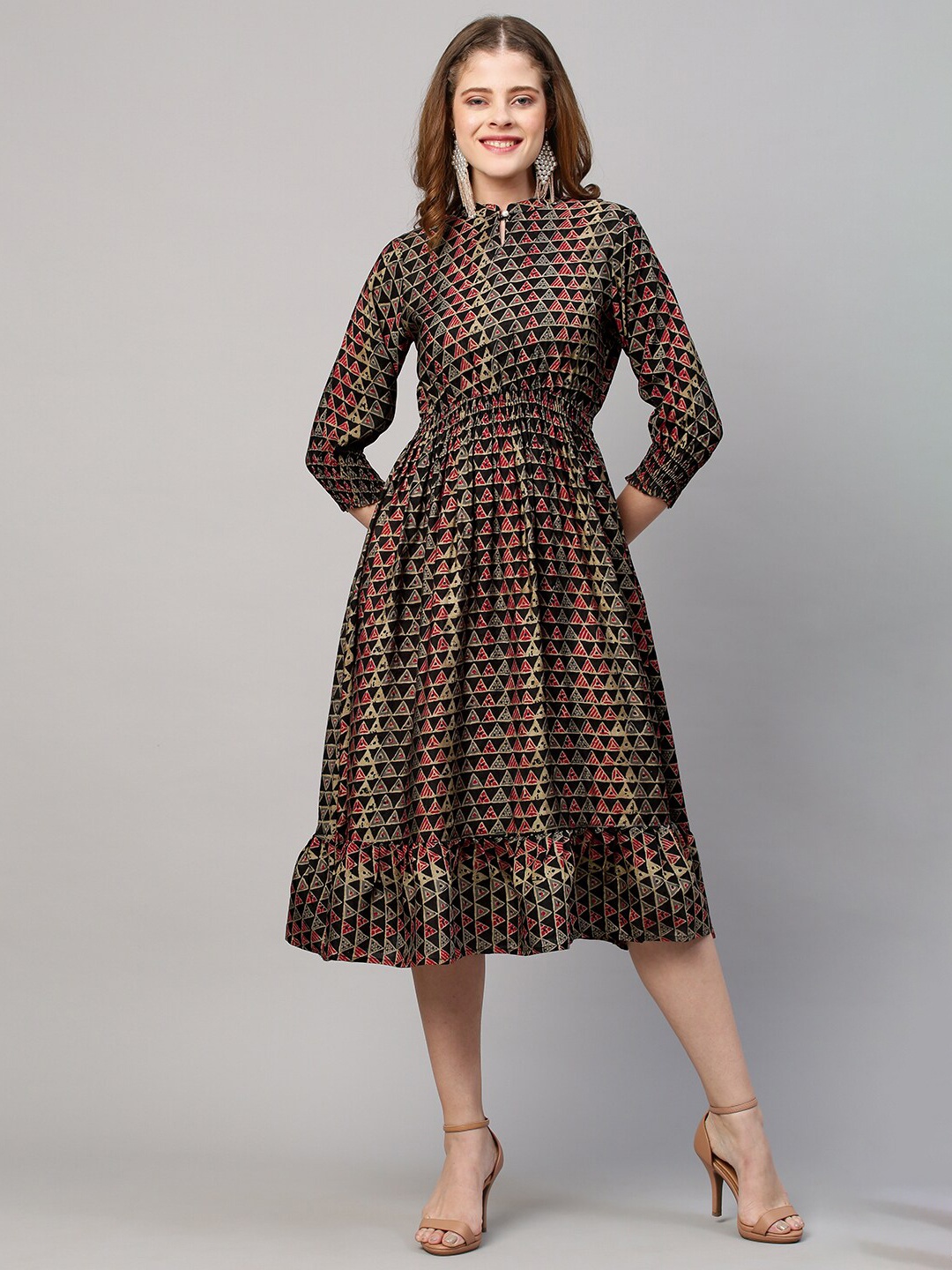 

FASHOR Green Animal Midi Dress