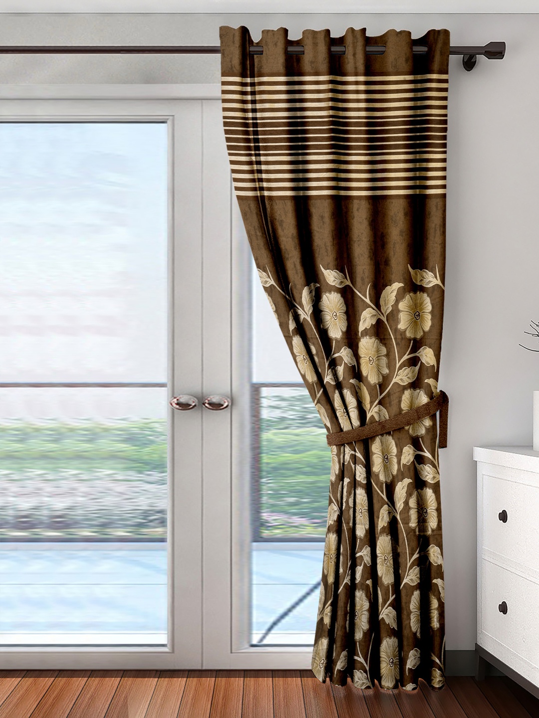 

Cortina Brown Single Patterned Blackout Long Door Curtain
