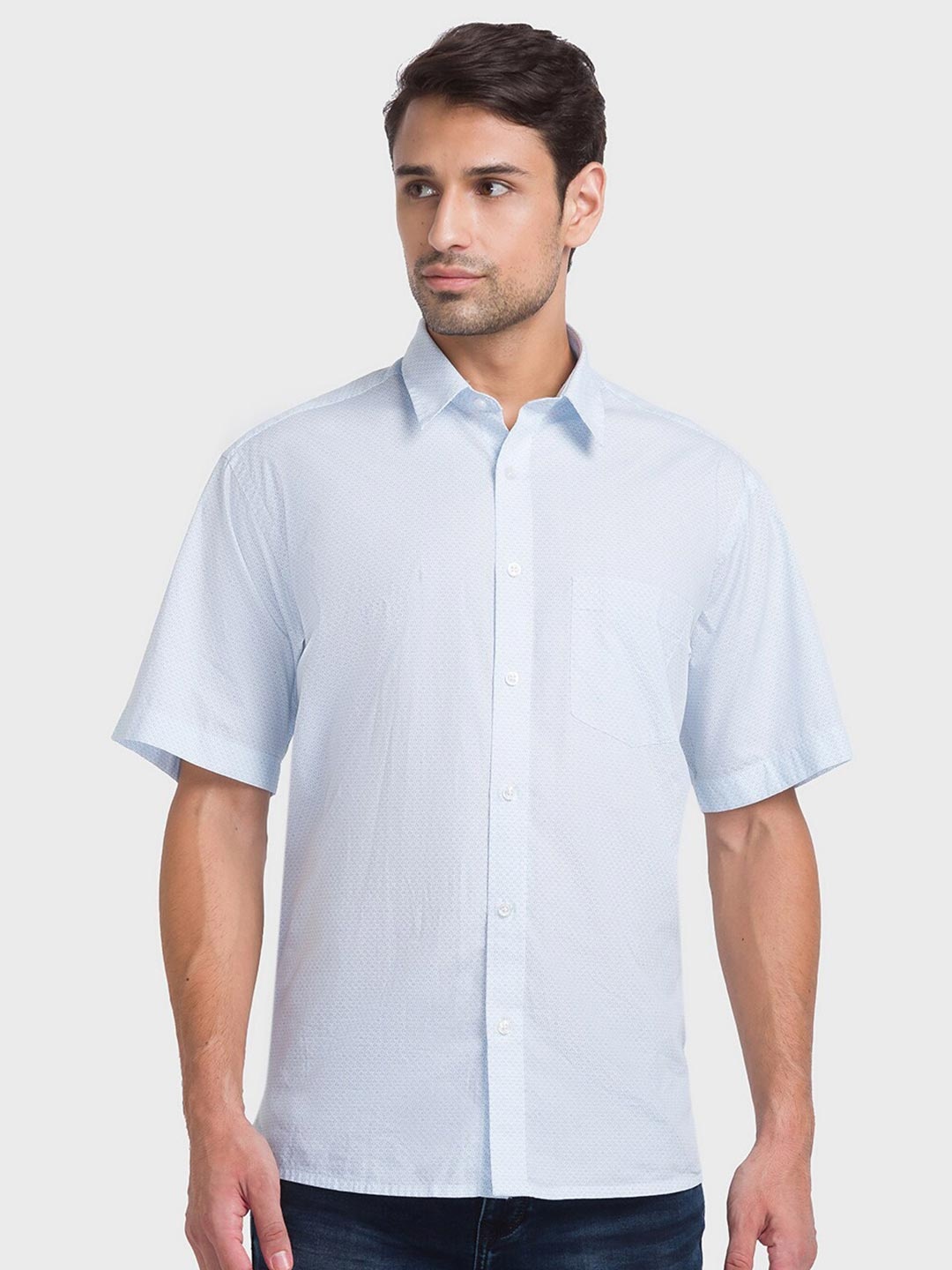 

ColorPlus Men Blue Striped Casual Shirt