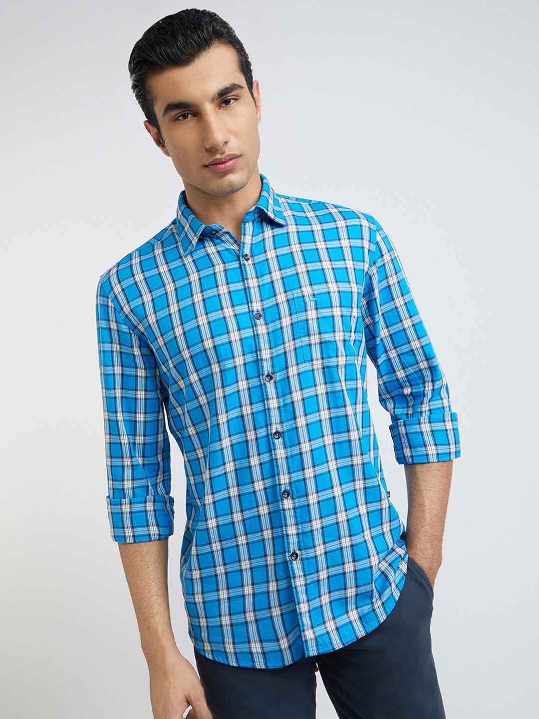 

Parx Men Blue Slim Fit Tartan Checks Checked Casual Shirt