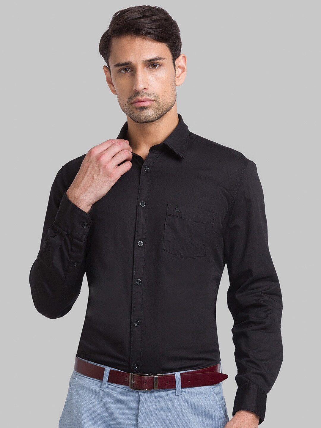 

Parx Men Black Slim Fit Casual Shirt