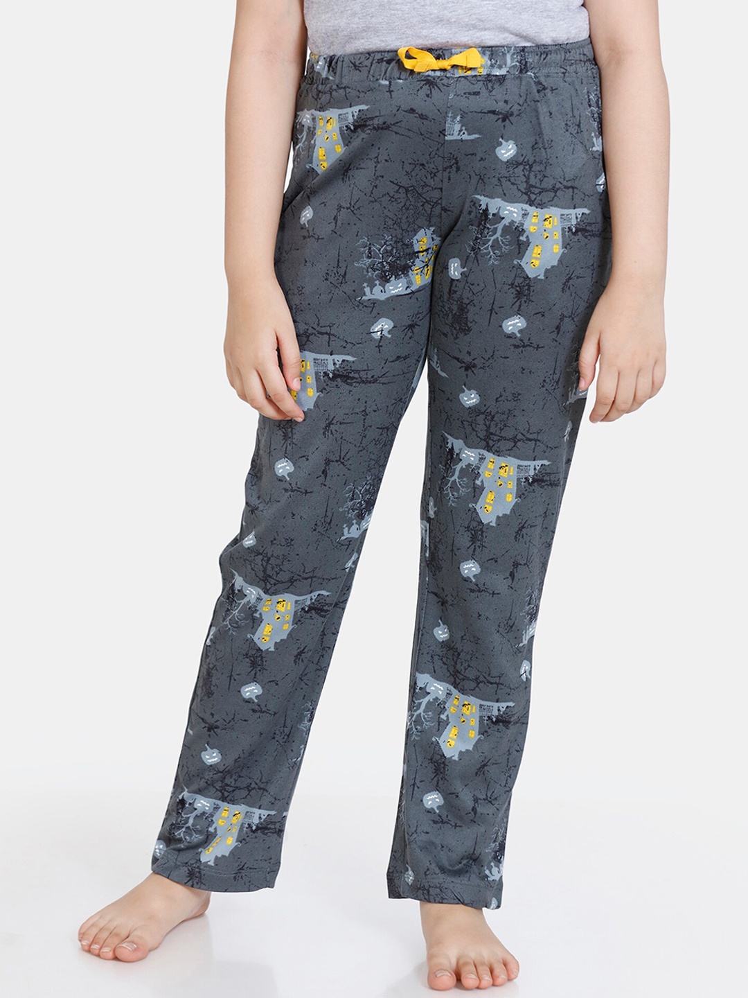 

Zivame Girls Grey Printed Lounge Pants