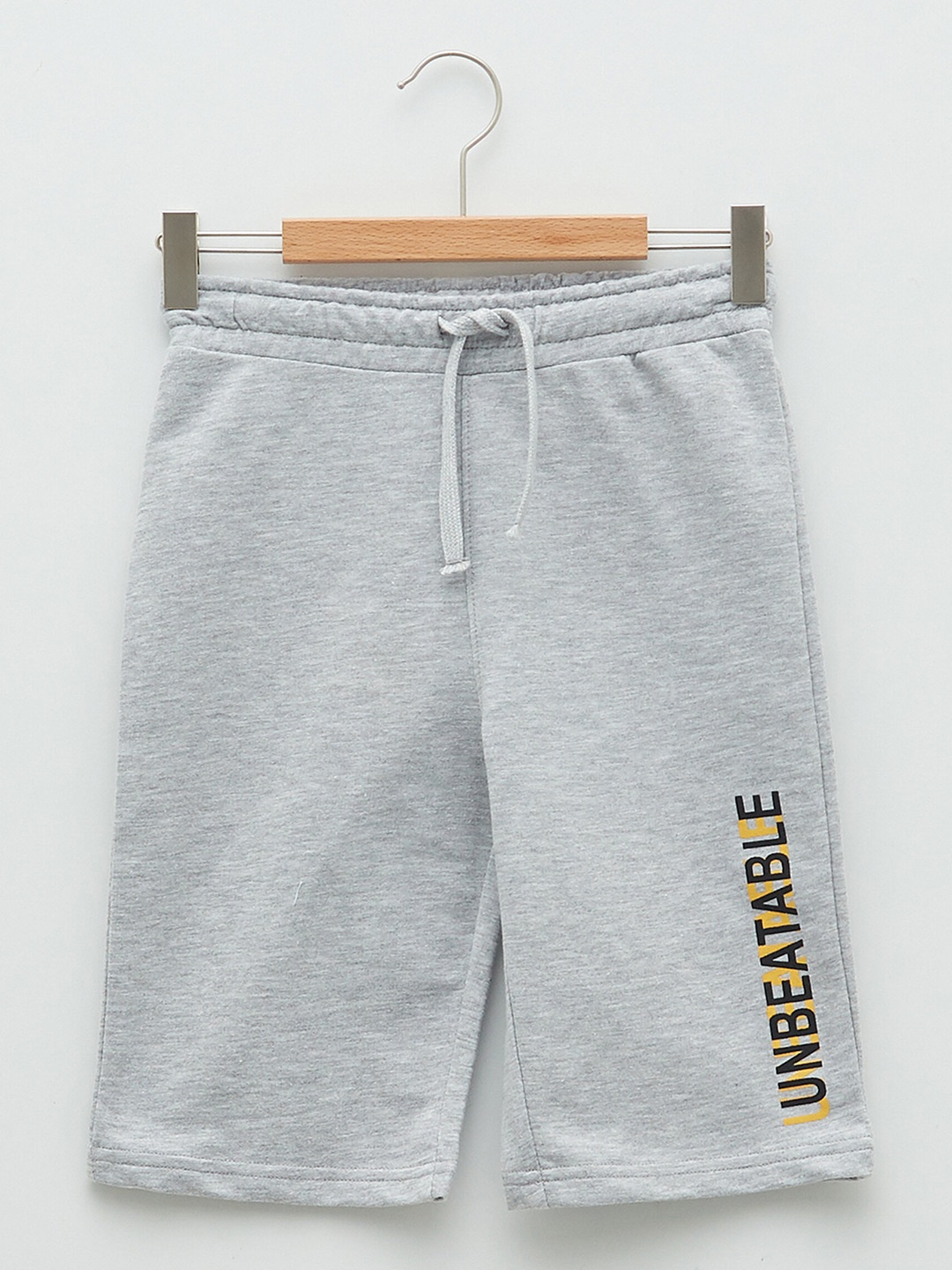 

LC Waikiki Boys Grey Melange Typography Printed Shorts