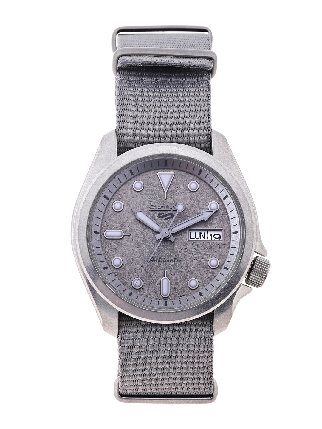 

SEIKO Men Embellished Dial & Grey Wrap Around Straps Analogue Automatic Watch SAMASRPG63K1