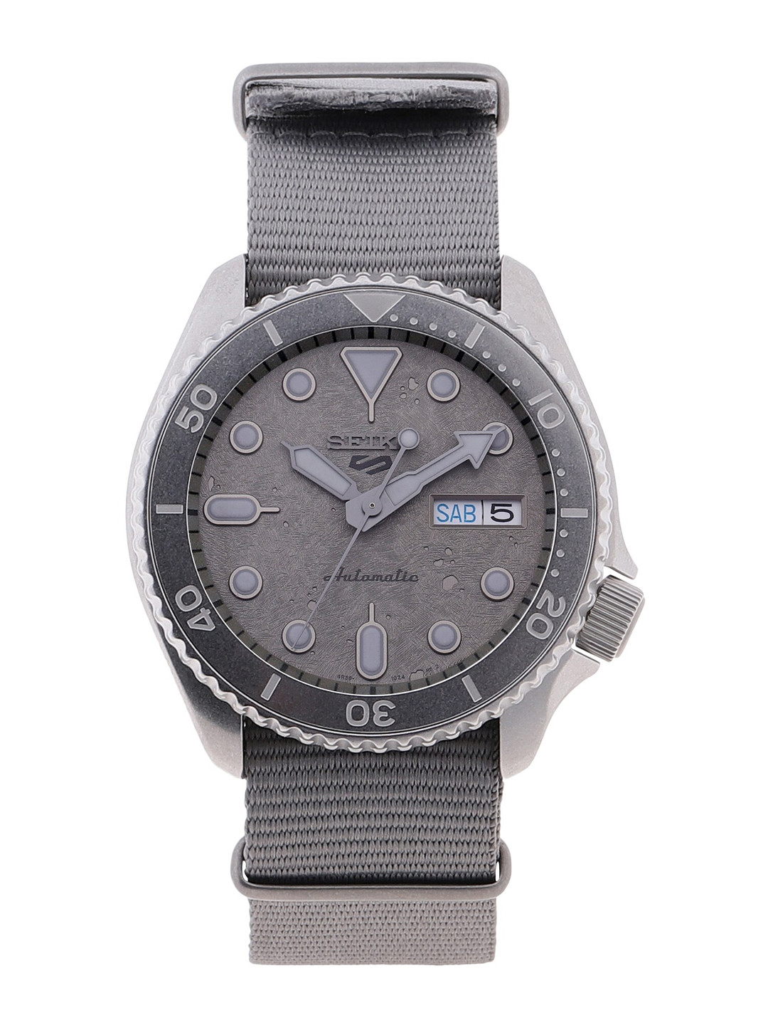 

SEIKO Men Embellished Dial & Grey Bracelet Style Straps Analogue Automatic Watch SAMASRPG61K1