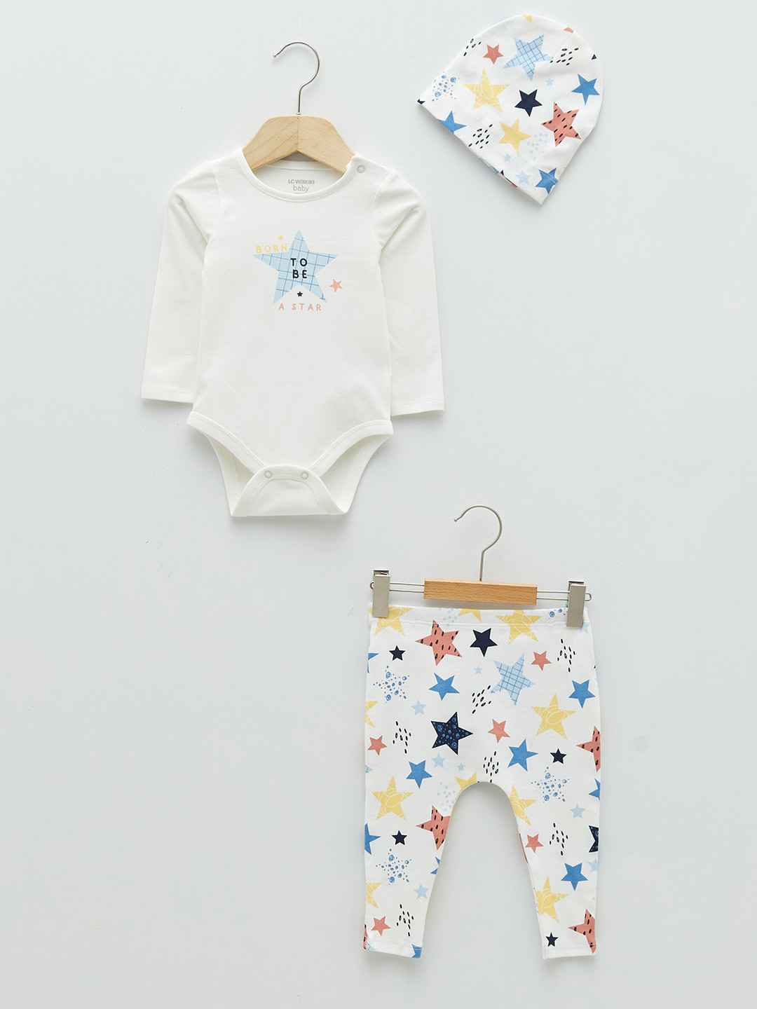 

LC Waikiki Infant Boys White & Blue Printed Bodysuit with Trousers & Cap
