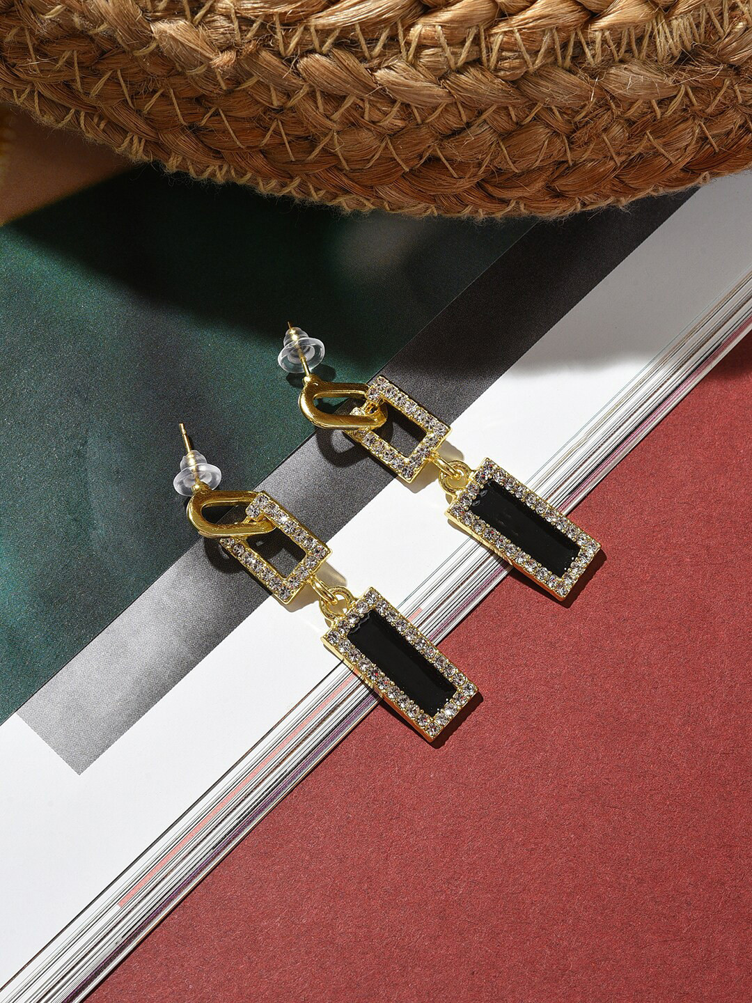 

SOHI Green Contemporary Half Hoop Earrings