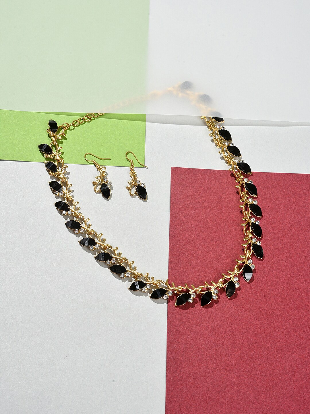 

SOHI Gold-Plated & Black Stone-Studded Jewellery Set