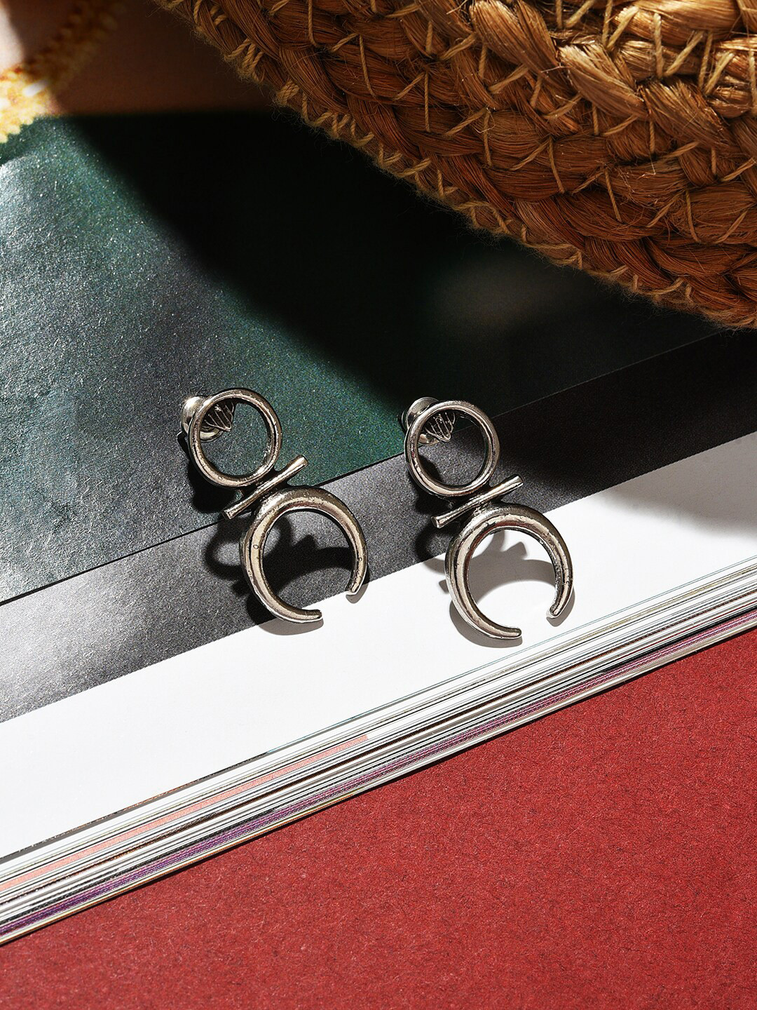 

SOHI Silver-Toned Contemporary Studs Earrings
