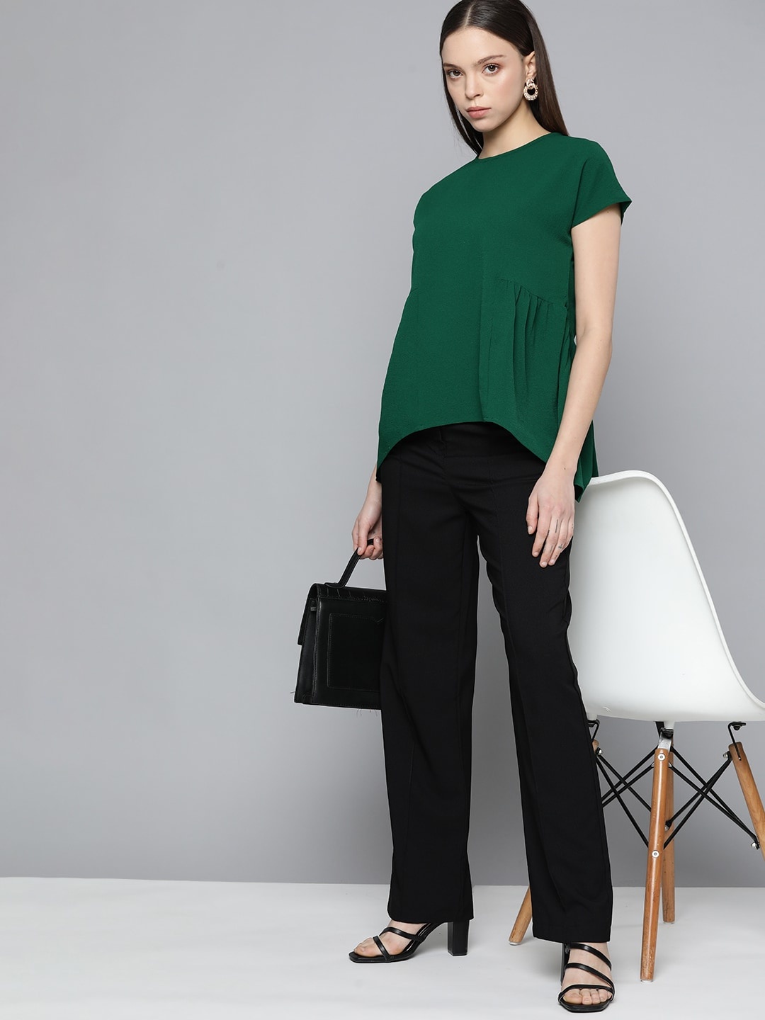 

Chemistry Textured Extended Sleeves A-line Top, Green